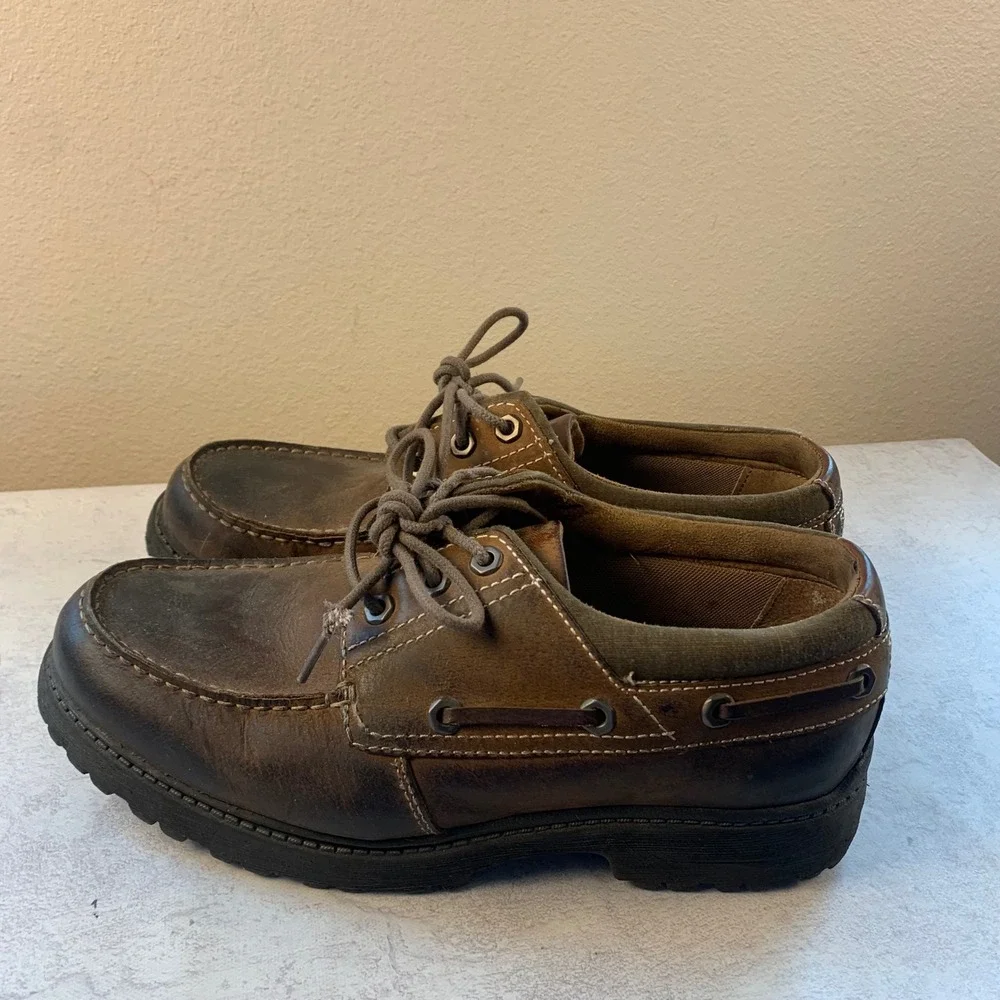 Chaps Leather Boat Shoes Men's 11M Brown Lace Up Moc Toe Lug Sole Casual